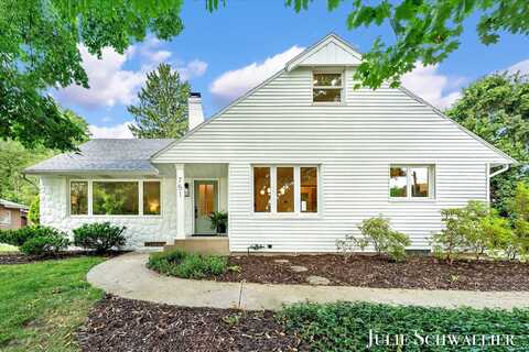 751 Old Gate Road NW, Grand Rapids, MI 49504