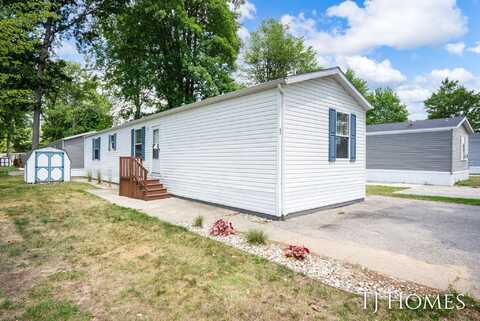68 Viking Drive NW, Sparta, MI 49345