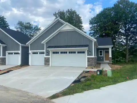 2581 Ravines Trail Drive SW, Byron Center, MI 49315