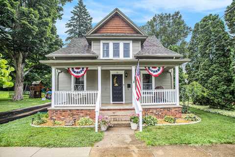210 N Liberty Street, Marshall, MI 49068
