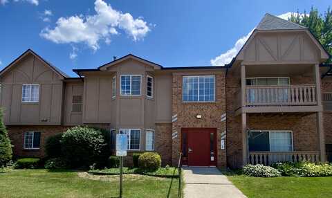 30566 Oakridge Manor Drive, Roseville, MI 48066