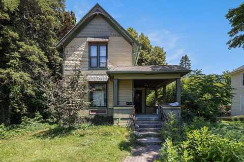 46 1st Street, Milan, MI 48160