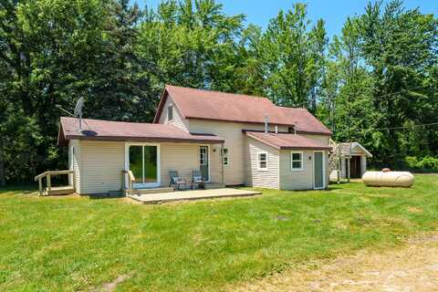 5743 107th Avenue, Pullman, MI 49450