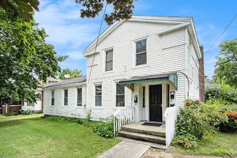 300 N Kalamazoo Street, Paw Paw, MI 49079