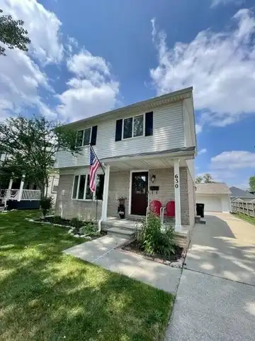 630 Forest Street, Wyandotte, MI 48192