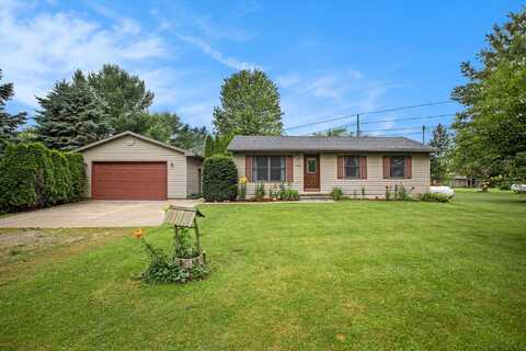 3128 Maurer Road, Charlotte, MI 48813