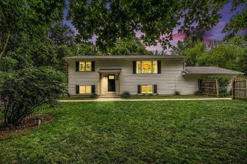 1081 4 Mile Road NE, Grand Rapids, MI 49525