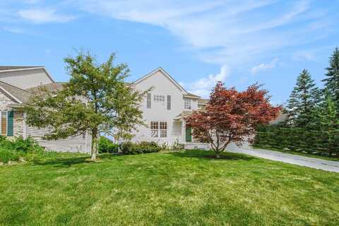 4871 S Ridgeside Circle, Ann Arbor, MI 48105