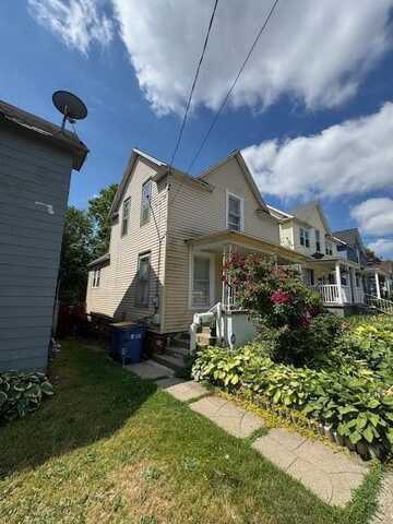 908 Hall Street SE, Grand Rapids, MI 49507