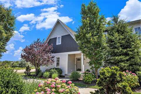 956 Whitwam Drive, Saint Joseph, MI 49085