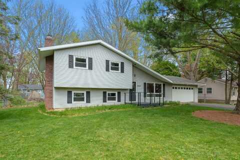 5662 Lamplighter Lane, Kalamazoo, MI 49009