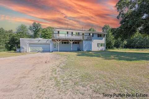 2860 Fenner Road, Muskegon, MI 49445