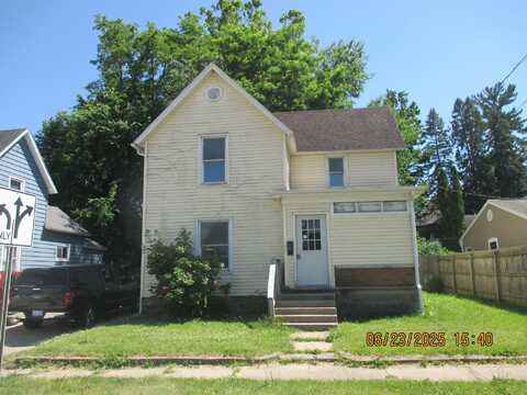112 E Green Street, Hastings, MI 49058