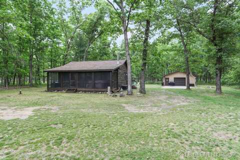 9210 S Star Lake Drive, Baldwin, MI 49304