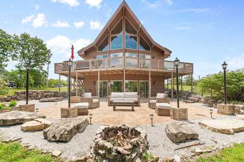 78 Free Bird Lane, Reeds Spring, MO 65737