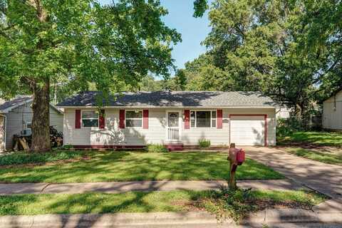 3113 N Howard Avenue, Springfield, MO 65803