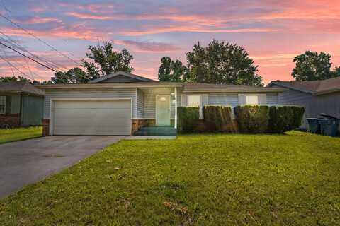 2420 S Fort Avenue, Springfield, MO 65807