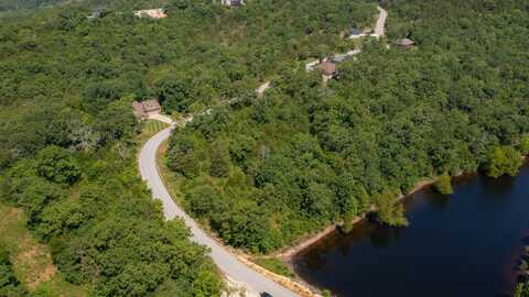 000 Beechwood Drive, Branson West, MO 65737