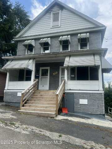 611 13th Avenue, Scranton, PA 18504