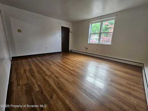 240 E Grove Street, Clarks Summit, PA 18411