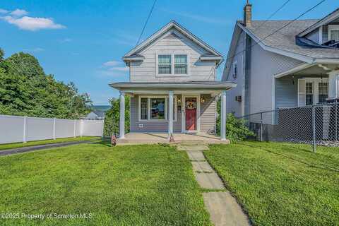 132 6th Street, Blakely, PA 18447