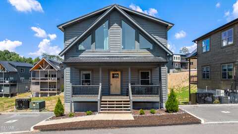 510 Warbonnet Wy, Pigeon Forge, TN 37863