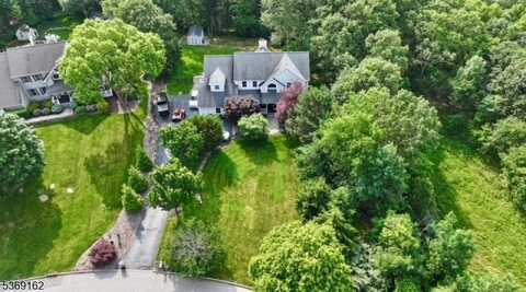 10 Stone Cliff Ter, Jefferson Twp., NJ 07438
