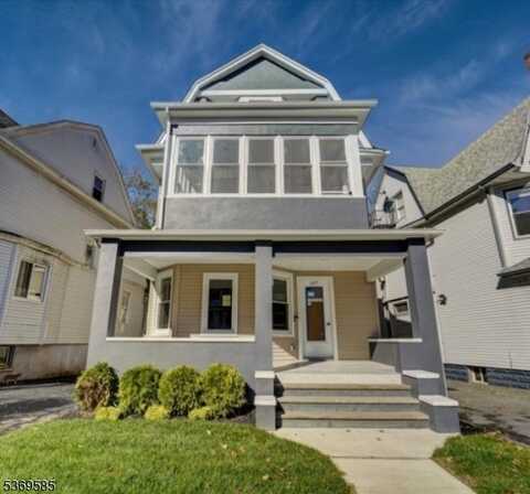 197 N Maple Ave, East Orange, NJ 07017