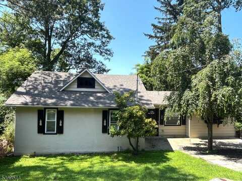 120 Hillside Rd, Sparta, NJ 07871