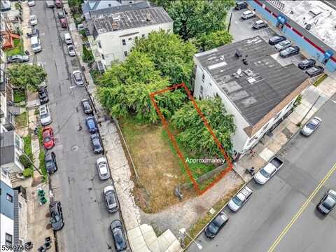 939 Clinton Ave, Irvington, NJ 07111