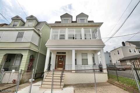 176 Grafton Ave, Newark, NJ 07104