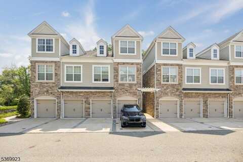 203 Welsh Pl, Plainsboro, NJ 07950