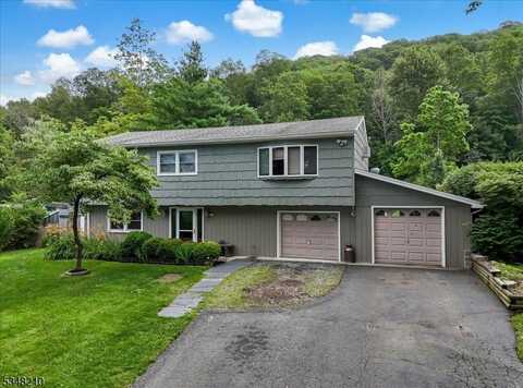 49 Edison Ave, Ogdensburg, NJ 07439