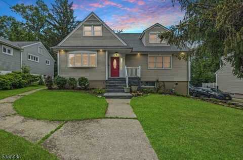85 S Mountain Ave, Cedar Grove, NJ 07009