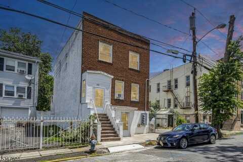 122 Harper Ave, Irvington, NJ 07111
