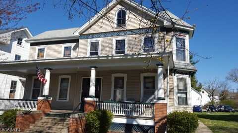 20 W Stewart St, Washington, NJ 07882