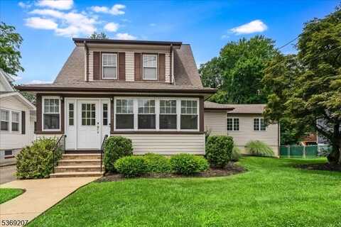 139 N Livingston Ave, Livingston, NJ 07039