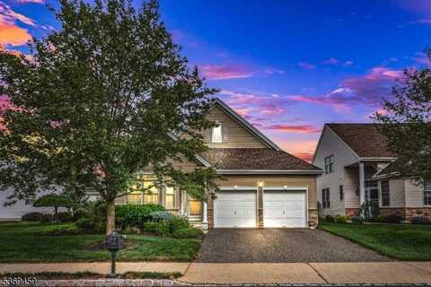 22 Hardenbergh St, Franklin, NJ 08873