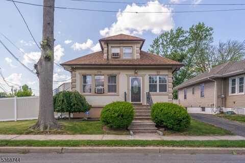 2046 Barnett St, Rahway, NJ 07065