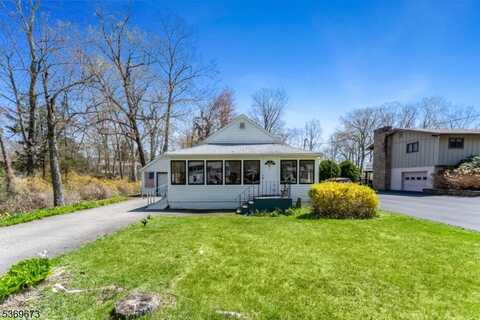 30 Julie Ln, Greenwood Lake, NJ 10925