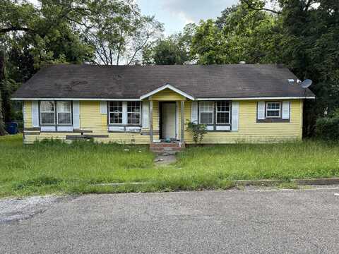 207 S Columbus St, Aberdeen, MS 39730