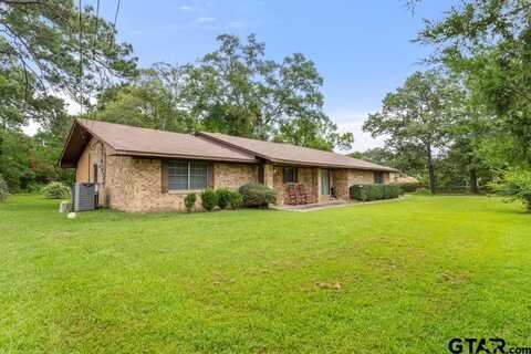 10516 Debbie Ln, Flint, TX 75762