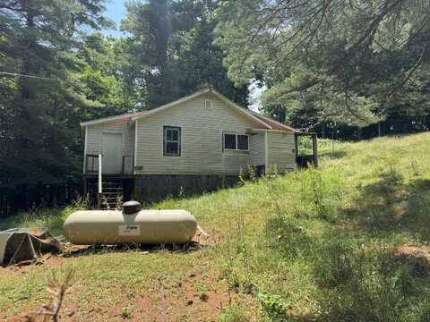 603 Odell Town Rd, Nettie, WV 26681