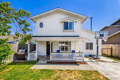 318 First Avenue, Rio Dell, CA 95562