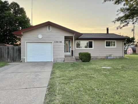 1016 Coolidge St., Great Bend, KS 67530