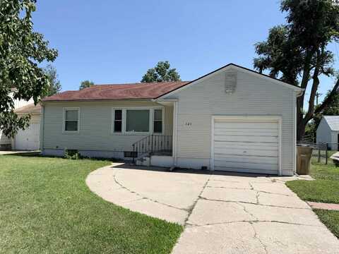 121 W 25th Ave, Hutchinson, KS 67502