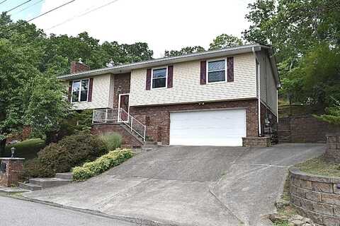 1230 Ellen Drive, South Charleston, WV 25303