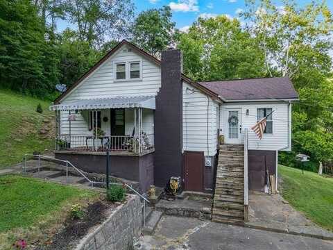 698 Lick Branch Road, Charleston, WV 25312