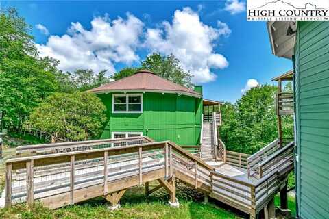 104 Hornbeam Road, Beech Mountain, NC 28604