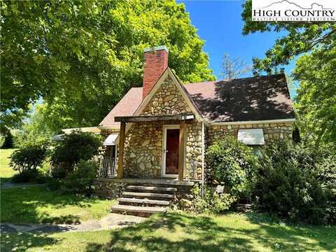 2562 Hwy 221N, Jefferson, NC 28640